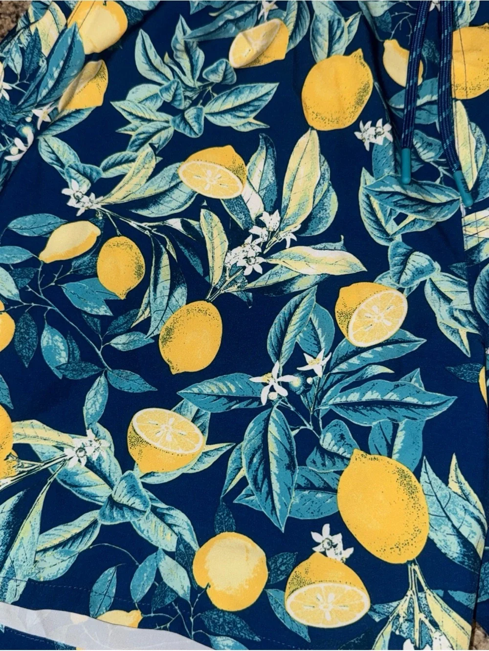 NWT Izod Saltwater Swim Trunks, Blue /Yellow, Size XL
